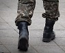 미성년자 전 여친에 "죽겠다" 협박..찌질한 현역 군인 최후