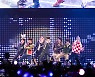 방탄소년단, 美 '2021 징글볼 투어' 오프닝 장식