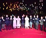 대한민국 명예 대표축제 '진주남강유등축제' 4일 개막 점등식