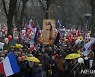 "내가 결정하겠다"..유럽서 코로나19 방역 항의 시위