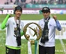 전북 5연패 이끈 '캡틴' 홍정호 "MVP 욕심 난다"
