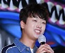 이찬원 기부, 푸르메재단에 장애어린이 치료비 쾌척