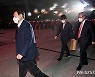 단상오르는 윤석열-김종인-이준석