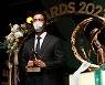 24년 만에 수비수 MVP 홍정호 "손 내밀어준 전북, 보답하고 싶었다"