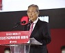 與 "김종인의 함익병 추천, 구태스런 정치 감각만 재확인" 맹공