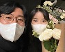 박지연, 내조한 보람 있네..'♥이수근'에 꽃 선물 받았다 "몇 년 만이야"