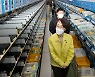 우편집중국 방역상황 점검하는 임혜숙 장관