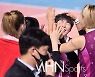 이소영-한송이 '3000득점 축하해'[포토]