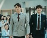 '고스트 닥터' 금손 정지훈-똥손 김범 터뜨릴 코믹 포텐