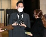 UAE서 돌아온 이재용.."각 나라가 미래 어떻게 준비하는지 들었다"