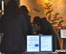 다음주 예고된 특단의 대책은?..1년 전 초강경 조치 나오나