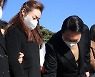 윤석열 '약자와의 동행'은 '코스프레?'.. 콘텐츠 없어 역효과만