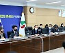 심민 군수 "군민이 체감하는 소중하고 확실한 행정 해달라"
