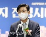 [포토] '잡지 전성시대' 특별전 참석한 박성수 송파구청장