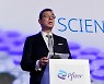 "오미크론백신 3월에는 공급 가능" 화이자 CEO