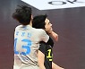 풀세트 접전 '전광인이 끝냈다'[포토]