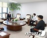 정종철 차관, 병상 확보 진행상황 점검차 충북대병원 방문