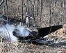 30년 넘은 F-5E 전투기 추락.. 조종사 탈출 시도했지만 실패