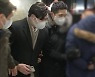 경찰, 오스템임플란트 본사 압수수색..금괴 855개 전량 회수