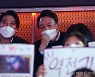 [헤럴드pic] 2022 LCK 스프링 개막전을 관전하는 윤석열 국민의힘 대선 후보와 이준석 당대표