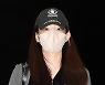 청하 '모자 속 투명한 피부 미녀'[포토엔HD]