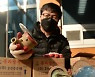 '강추위 이어지자 동파된 수도계량기'