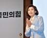 나경원 "내가 박근혜 석방 반대? 노영민, 출마 위한 마케팅"
