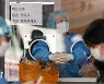 코로나19 신규확진, 오후 6시까지 2769명 [종합]