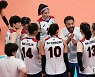 김연경, 폴란드 대표팀 지휘하는 라바리니 전 배구대표팀 감독에게 축하메시지