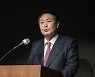 윤석열, 'QR 패싱'에 과태료 10만원.."더 철저히 챙기겠다"