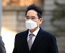 52조 쏟아부어 '굳히기' 들어가는 TSMC..삼성전자 어쩌나