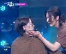 '뮤뱅' 온리원오브, 치명적인 매력 과시한 '스킨즈' 퍼포먼스