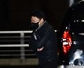 [T포토] 싸이 '공항 취재가 어색한 월드스타'