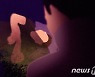 [사건의 재구성] 동거남 특정부위에 꽂힌 흉기..살인 도화선은 '틀니'