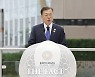 '두바이 엑스포' 방문한 文, '2030 부산 엑스포' 유치 홍보