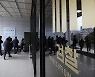 검찰 '이재명 최측근' 정진상 소환.. 대장동 사업 관여 여부 조사