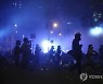 홍콩법원, 송환법반대 시위 참가자 최고 징역 40개월