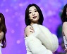 [포토] 프로미스나인 이새롬, '사랑스러운 모습에 눈길~'