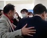 [사설] 무속인·김건희, 尹 선대위 막후 영향력 행사 부적절하다