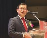 유원희, 천안시장 도전 본격화..'사는게 예술이다' 출판기념회
