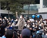 화성 시민들 만난 이재명 후보