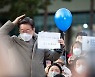 화성 시민들 만난 이재명 후보