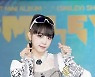 쇼챔피언 측 "최예나 백댄서 확진→방역‧검사 후 생방송 진행"(공식)