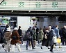 日 오사카, 9813명 코로나19 감염..하루 최다 기록 이틀 연속 경신