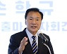 '대선 4수' 손학규 사퇴한다..대권 도전 두달만
