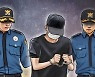 여자친구 흉기로 찌르고 19층서 밀어 살해한 30대.."심신미약" 주장
