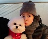 송혜교, 반려견과 귀여움 대결? 환상적인 비주얼 [M+★SNS]