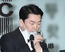 안철수 "광화문 대통령 시대 베껴 발표한 후보 있어"..尹 직격