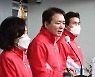 李·尹 양자토론, 방식 놓고 이견..與 "주제 필요" vs 野 "자유 토론"(종합)