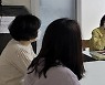 남자단기 청소년쉼터 찾은 김경선 여성가족부 차관